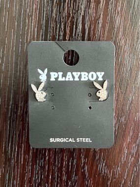 PLAYBOY Black Earring Card with Clear Silicone Backs